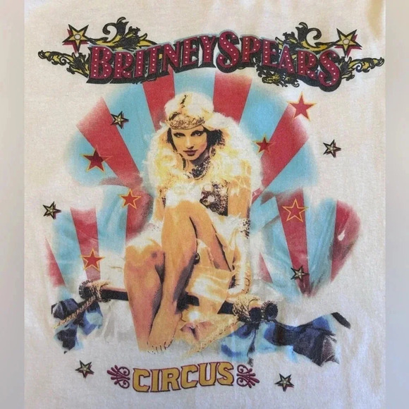 Y2K Britney Spears Circus Concert Tour Shirt White Pop Music Band Tee 2009 - Picture 2 of 8